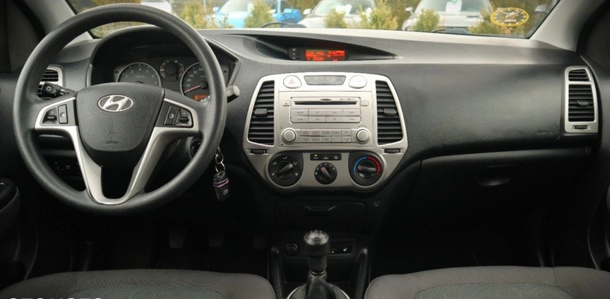 Hyundai i20 cena 16900 przebieg: 188000, rok produkcji 2010 z Słupca małe 407